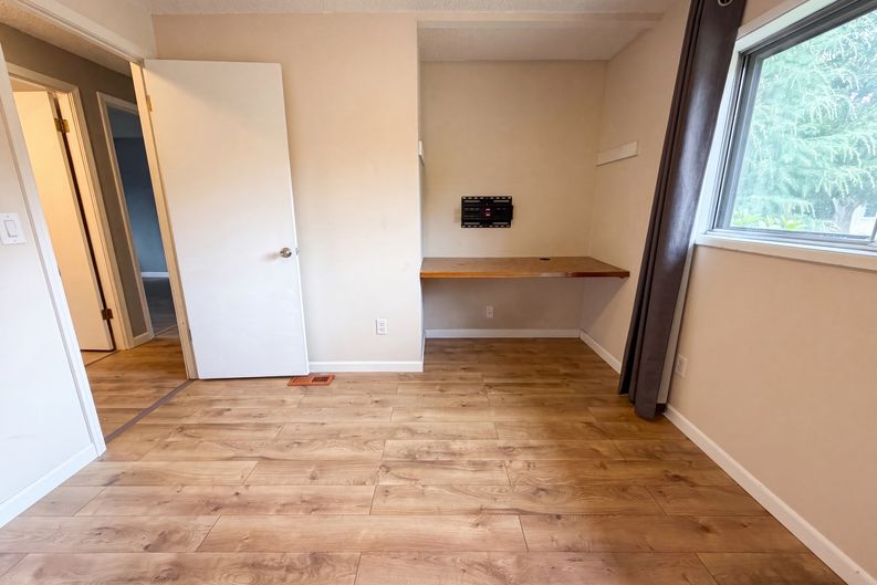 Photo 12 of 22 of 11530 SW Tigard Dr, Portland, OR