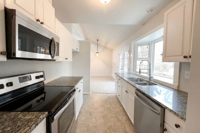 Photo 12 of 17 of 7309 Beaverwood Dr, Raleigh, NC