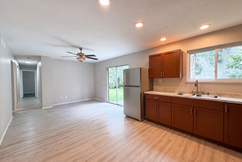 Photo 6 of 23 of 12157 Hitchcock Dr, Cincinnati, OH