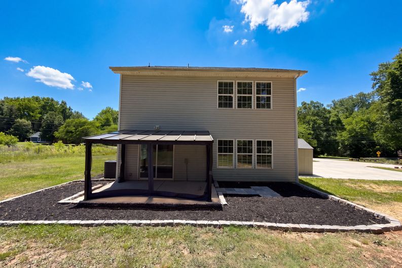 Photo 5 of 18 of 4918 Griffith Rd, Monroe, NC