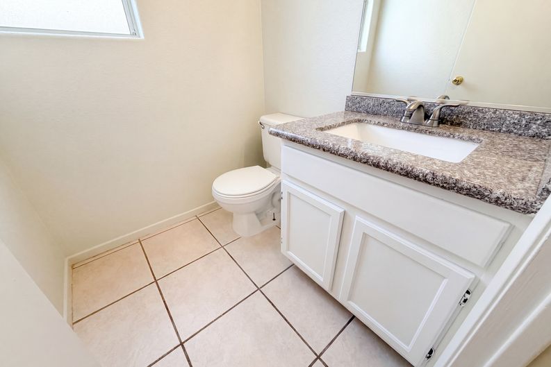 Photo 10 of 43 of 9328 Chilly Pond Ave, Las Vegas, NV