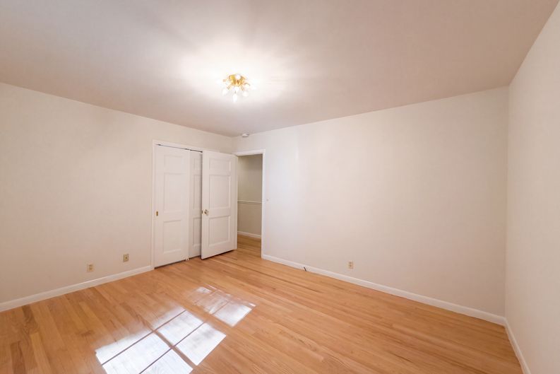 Photo 13 of 29 of 1904 Cromwell Dr, Nashville, TN