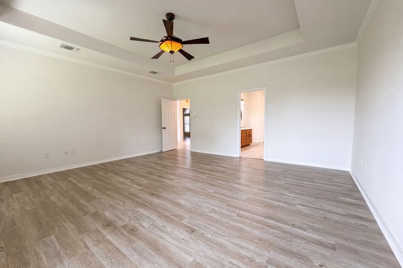 Photo 10 of 20 of 6041 King Trl, Corpus Christi, TX