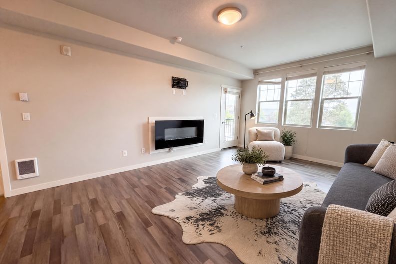 Photo 9 of 18 of 16417 NW Chadwick Way, Portland, OR