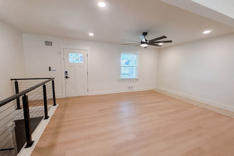 Photo 3 of 18 of 4747 Nelda Dr, Austell, GA