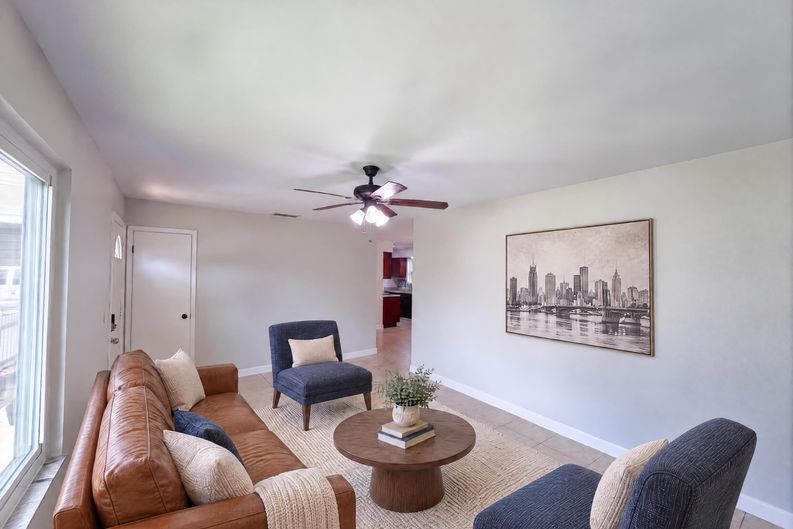 Photo 13 of 19 of 7233 W Thomas Jefferson Cir W, Bartow, FL