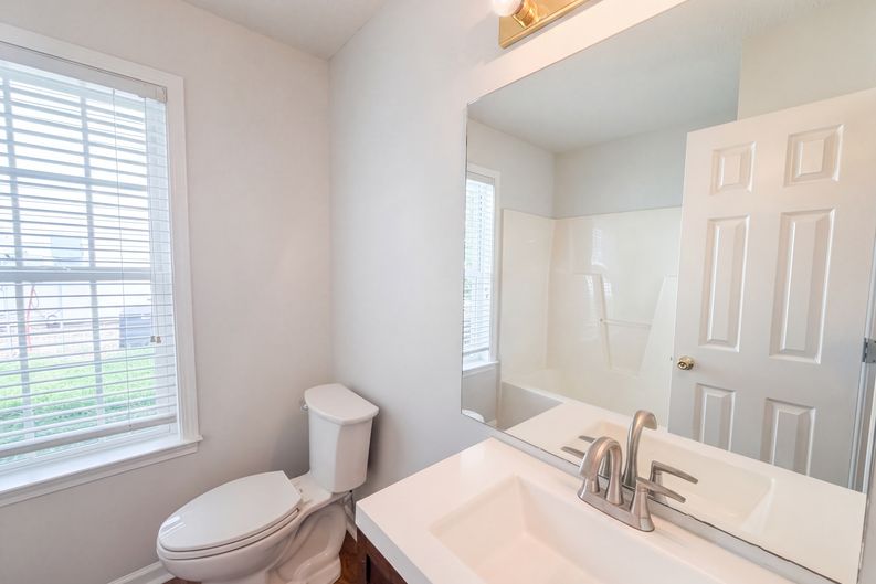 Photo 10 of 16 of 4536 Drewbridge Way, Raleigh, NC