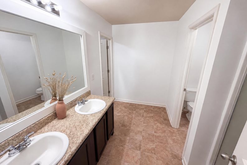 Photo 10 of 21 of 106 Southwind Cir, Newnan, GA