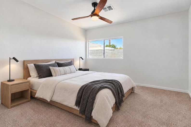 Photo 4 of 29 of 1131 E Virginia Ave, Phoenix, AZ