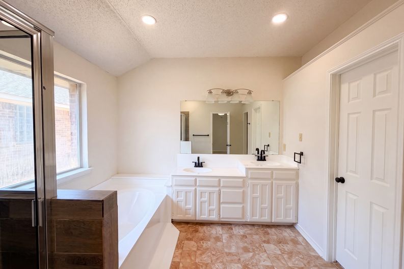 Photo 14 of 17 of 2522 Palisades Pl, Mesquite, TX