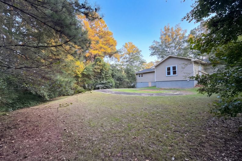 Photo 14 of 15 of 104 Hearthstone Dr, Lagrange, GA