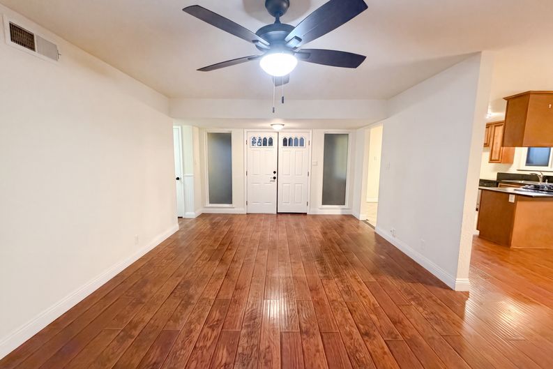 Photo 6 of 27 of 2605 Waterton Way, Sacramento, CA