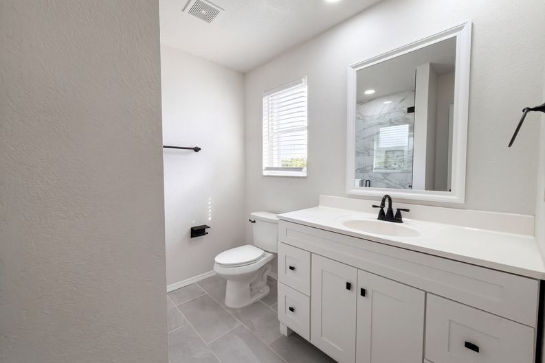 Photo 16 of 29 of 26029 Luzon Ct, Punta Gorda, FL