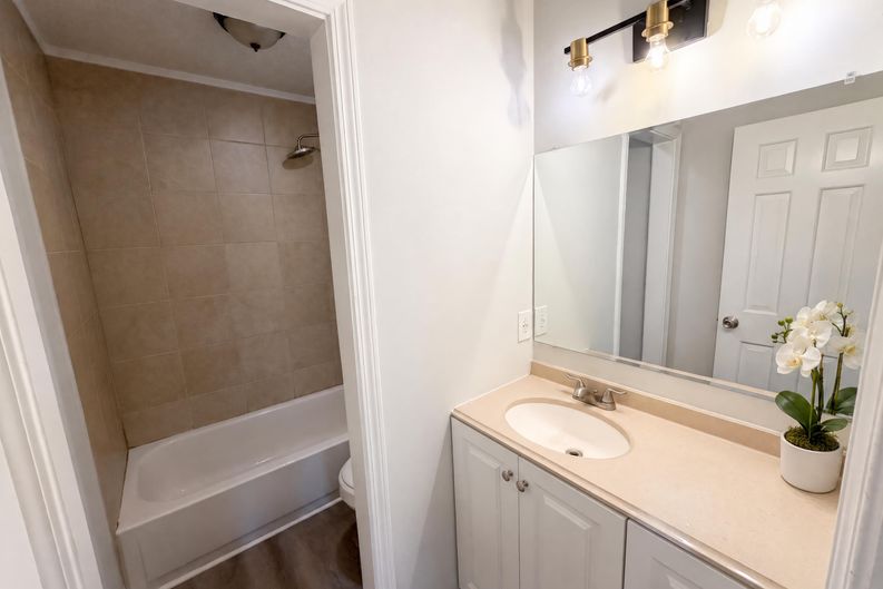 Photo 16 of 20 of 136 Cressfell Rd, Irmo, SC