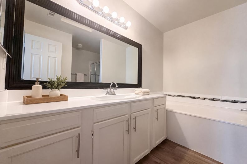 Photo 9 of 17 of 4516 W Lake Mead Blvd, Las Vegas, NV