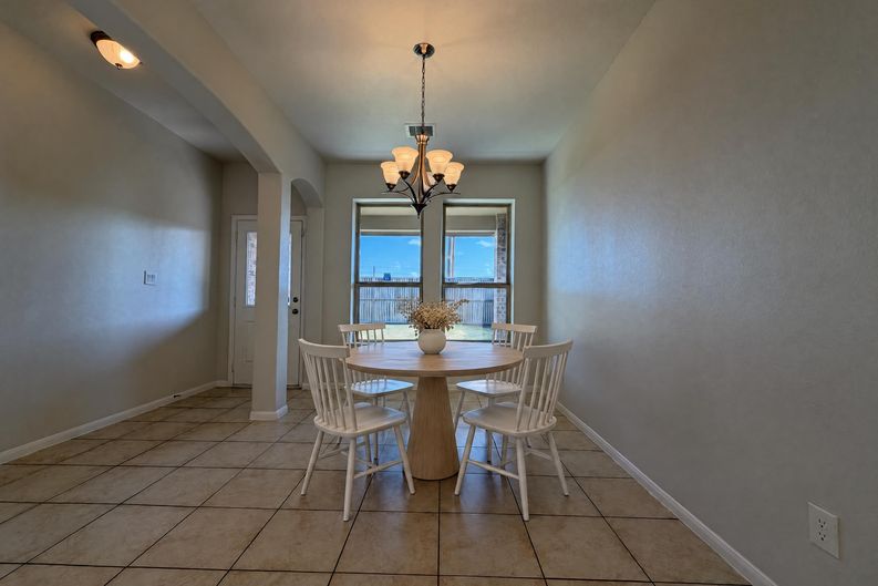 Photo 6 of 23 of 24322 Ferdossa Dr, Richmond, TX