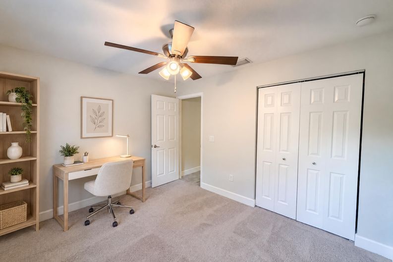 Photo 10 of 14 of 5209 SW 128th Pl, Ocala, FL