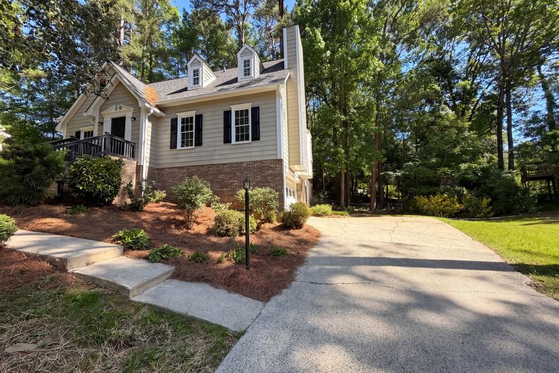 Photo 7 of 29 of 260 Woodwinds Dr, Columbia, SC
