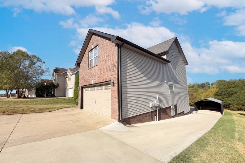 Photo 26 of 28 of 3208 Timberdale Dr, Clarksville, TN
