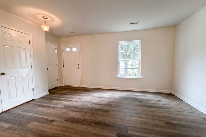 Photo 22 of 26 of 5503 Hardie Farm Dr, Greensboro, NC