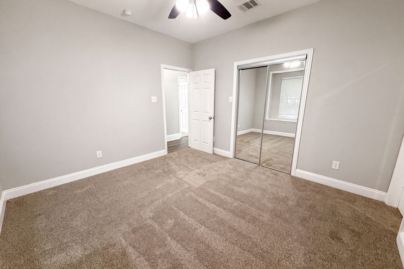 Photo 15 of 19 of 101 Griffin St, Waxahachie, TX