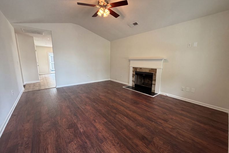 Photo 14 of 19 of 58 Crossvine Ct, Columbia, SC