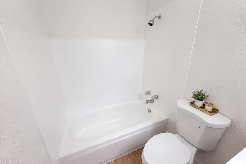 Photo 14 of 22 of 6300 Seyferth Way, Sacramento, CA