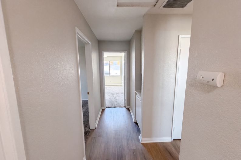 Photo 11 of 22 of 25431 Pistache Ct, Murrieta, CA
