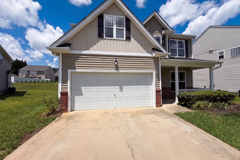 Photo 14 of 16 of 4034 Patriot Ridge Ct, Raleigh, NC
