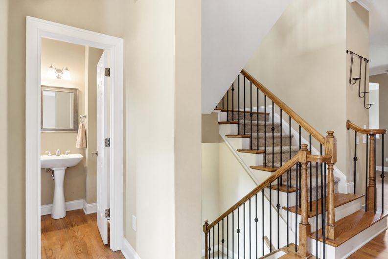 Photo 19 of 46 of 3011 Riverstone Trl, Atlanta, GA