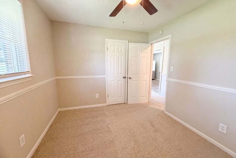 Photo 11 of 17 of 4402 Ginger Dr, Gastonia, NC