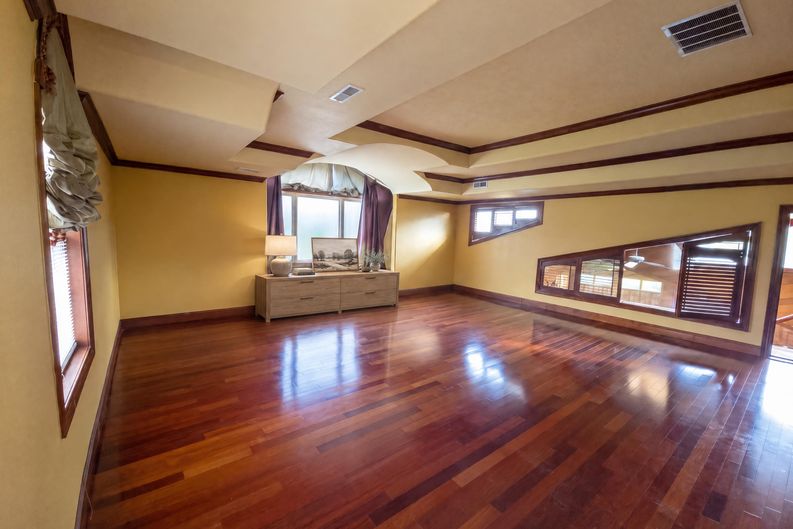 Photo 4 of 45 of 2217 Valley View Dr S, Saylorsburg, PA