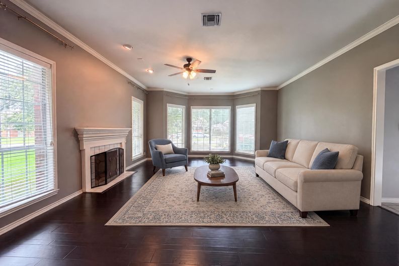 Photo 3 of 26 of 2717 Wickersham Dr, Temple, TX