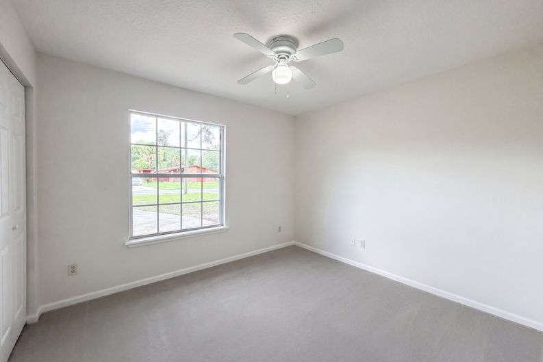 Photo 12 of 22 of 4224 Harbor View Dr, Jacksonville, FL