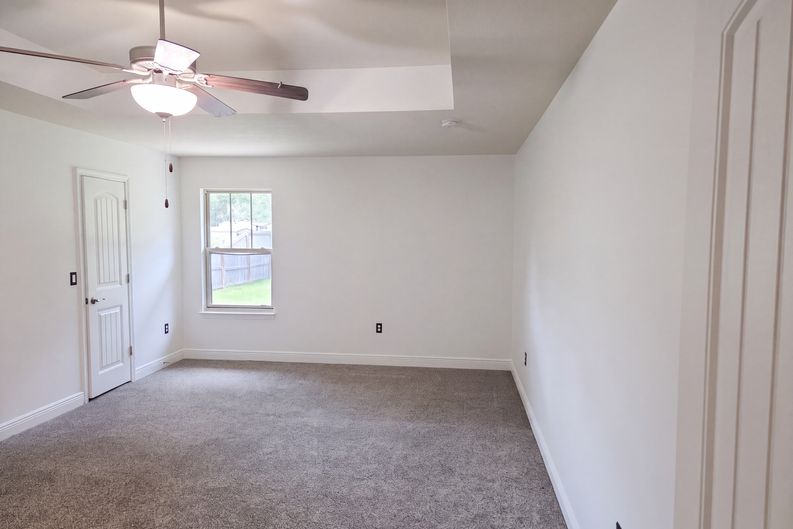 Photo 11 of 22 of 3054 Grady Tolbert Rd, Navarre, FL