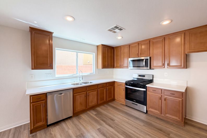 Photo 7 of 22 of 11606 Elcadore St, Las Vegas, NV
