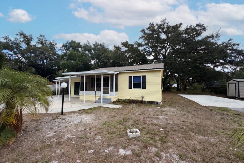 Photo 13 of 17 of 626 S 67th St, Tampa, FL