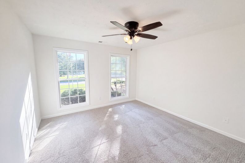 Photo 10 of 24 of 2050 Windfield Dr, Monroe, GA