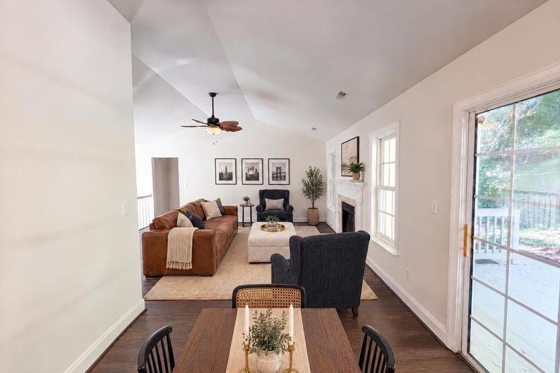 Photo 7 of 22 of 6205 Lea Ray Dr, Greensboro, NC