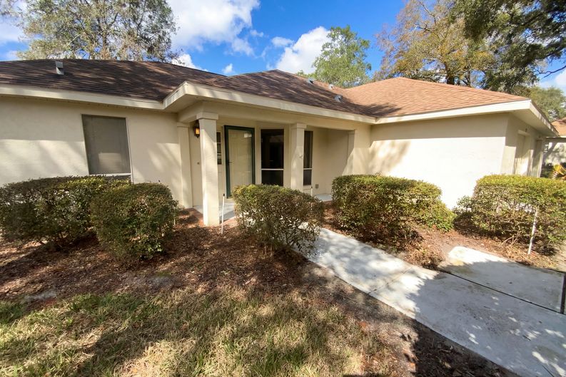 Photo 10 of 26 of 1610 N Dalary Pt, Crystal River, FL