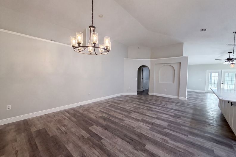 Photo 6 of 25 of 106 Cabrillo Dr, Groveland, FL