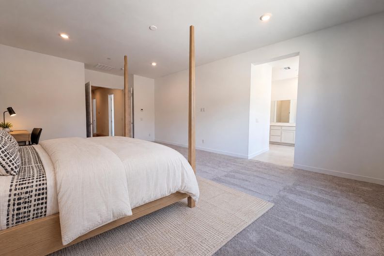 Photo 4 of 23 of 8239 Gusty Brook St, Las Vegas, NV
