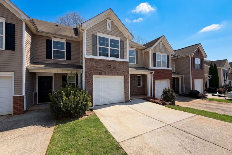 Photo 11 of 23 of 258 Alcovy Walk Dr, Lawrenceville, GA