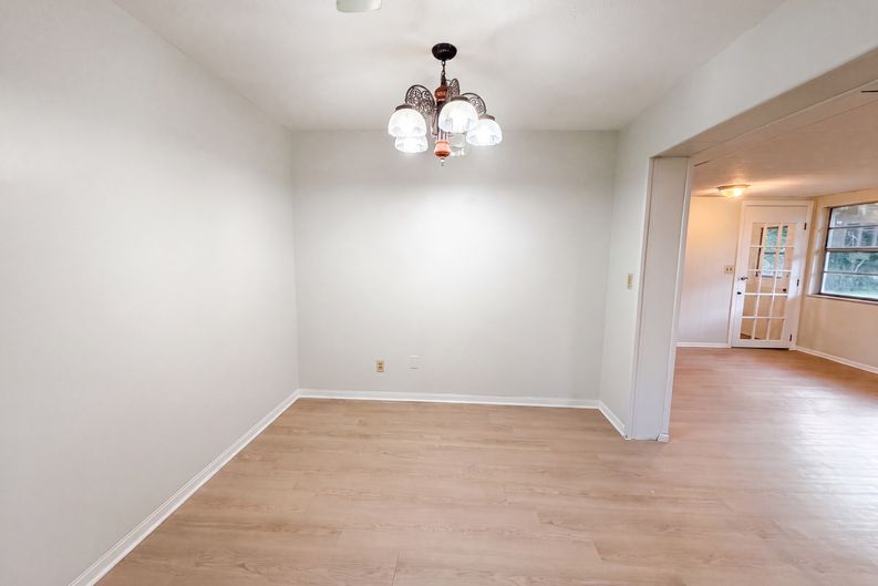 Photo 6 of 24 of 1436 Alabama Ave, Holly Hill, FL