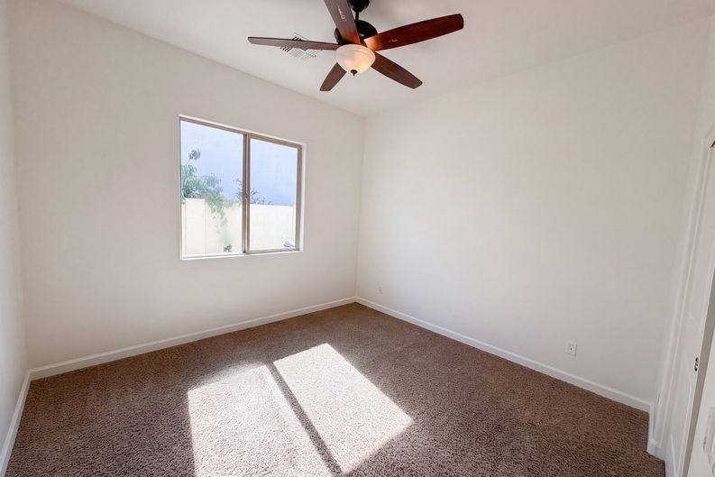 Photo 28 of 40 of 701 E Charlevoix Ave, Gilbert, AZ