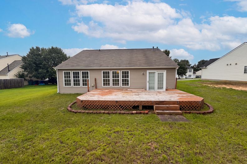 Photo 5 of 16 of 311 Pebble Way, Durham, NC