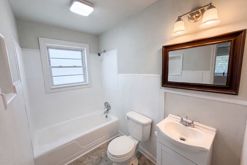Photo 10 of 21 of 608 E Ryder Ave, Landis, NC