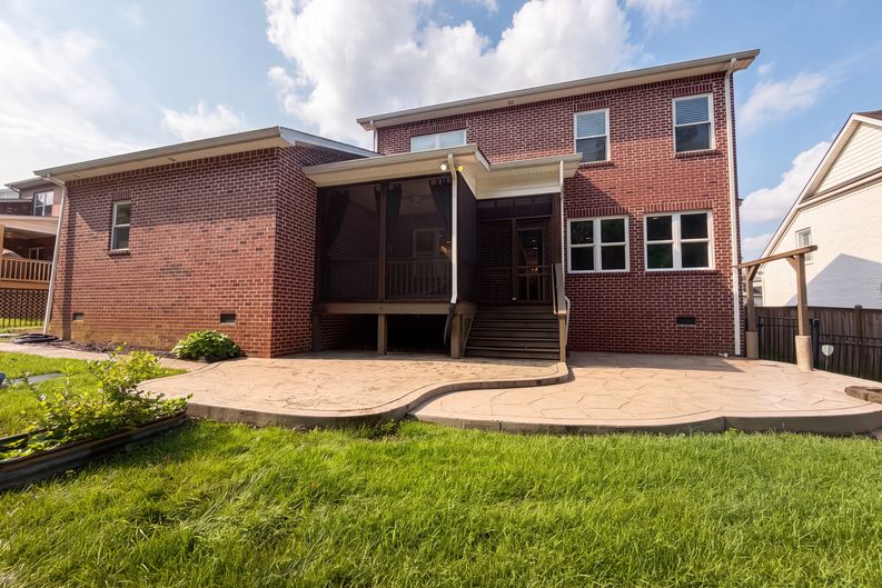 Photo 5 of 23 of 713 Masters Way, Mount Juliet, TN