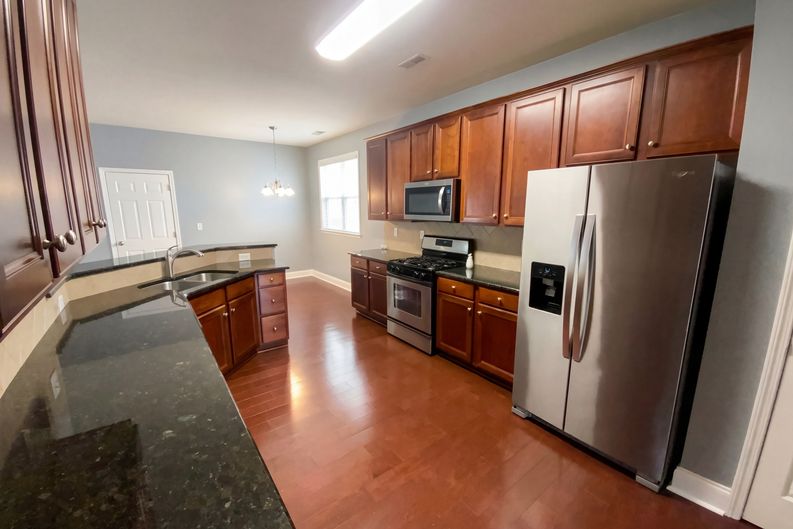 Photo 5 of 21 of 8915 Cinder Ln, Huntersville, NC
