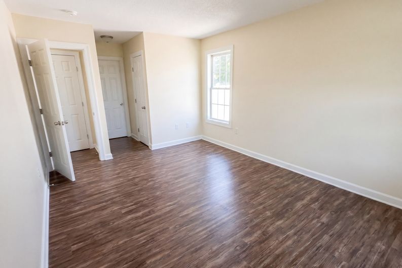 Photo 11 of 20 of 212 Katie Dr, Sharpsburg, NC